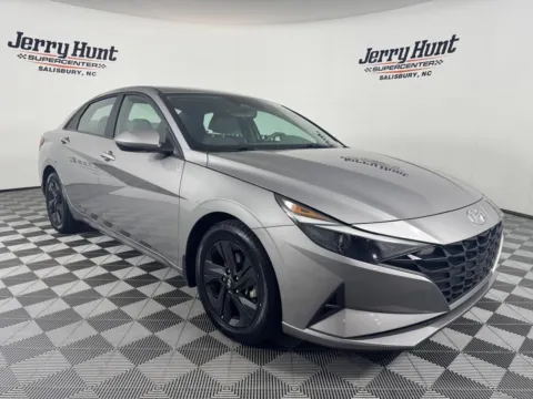 More photos of 2023 Hyundai Elantra SEL at Jerry Hunt Supercenter - Salisbury, NC