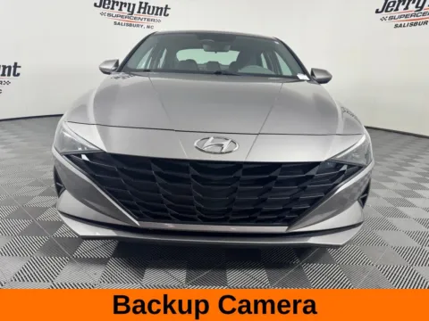 More photos of 2023 Hyundai Elantra SEL at Jerry Hunt Supercenter - Salisbury, NC