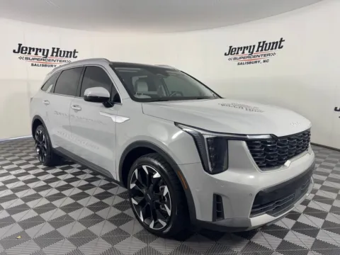 More photos of 2024 Kia Sorento EX at Jerry Hunt Supercenter - Salisbury, NC