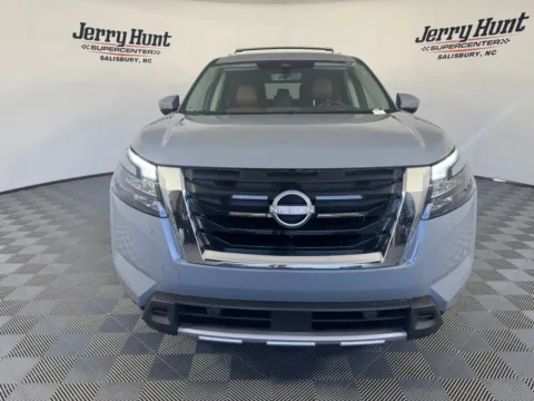 More photos of 2025 Nissan Pathfinder Platinum at Jerry Hunt Supercenter - Salisbury, NC