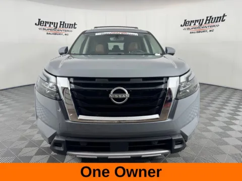 More photos of 2025 Nissan Pathfinder Platinum at Jerry Hunt Supercenter - Salisbury, NC