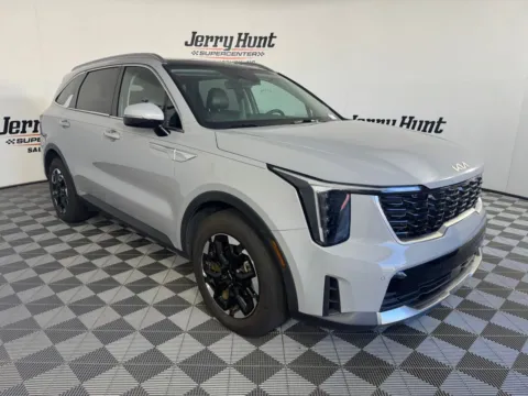 More photos of 2024 Kia Sorento S at Jerry Hunt Supercenter - Salisbury, NC