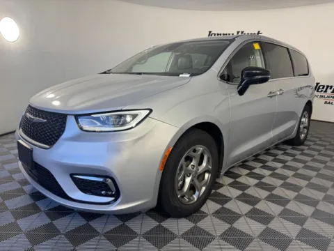 Silver 2024 Chrysler Pacifica Limited for sale in Salisbury, NC
