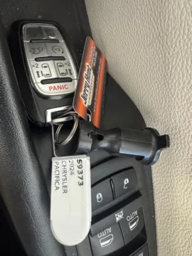 Photos of 2024 Chrysler Pacifica Limited for sale in Salisbury, NC at Jerry Hunt Supercenter - Salisbury