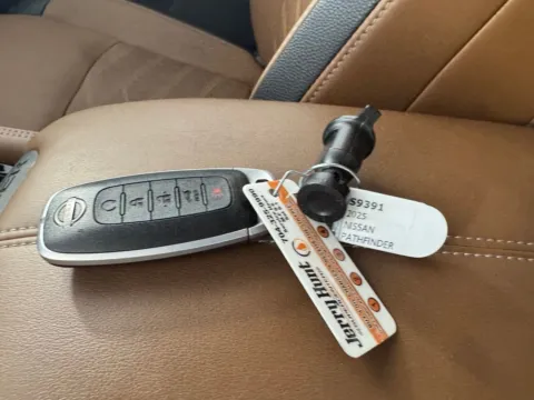Photos of 2025 Nissan Pathfinder Platinum for sale in Salisbury, NC at Jerry Hunt Supercenter - Salisbury