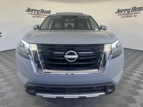 More photos of 2025 Nissan Pathfinder Platinum at Jerry Hunt Supercenter - Salisbury, NC