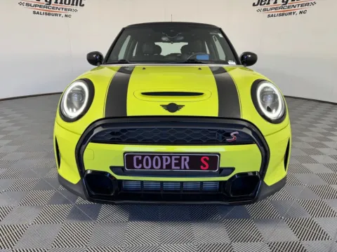 More photos of 2023 MINI Cooper S at Jerry Hunt Supercenter - Salisbury, NC
