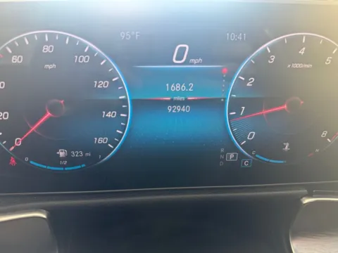 More photos of 2021 Mercedes-Benz GLB 250 at Jerry Hunt Supercenter - Salisbury, NC