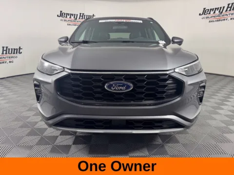 More photos of 2024 Ford Escape Hybrid ST-Line Select at Jerry Hunt Supercenter - Salisbury, NC