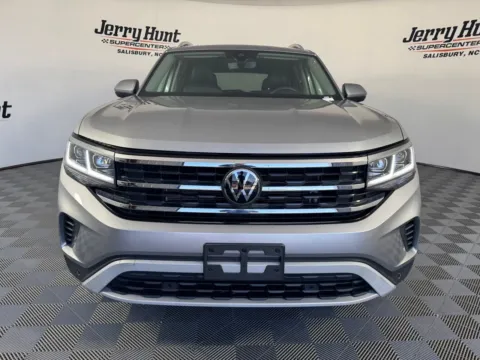More photos of 2023 Volkswagen Atlas SEL at Jerry Hunt Supercenter - Salisbury, NC