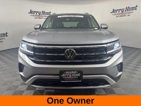 More photos of 2023 Volkswagen Atlas SEL at Jerry Hunt Supercenter - Salisbury, NC