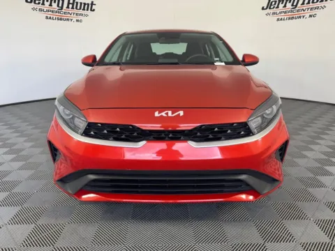 More photos of 2024 Kia Forte LXS at Jerry Hunt Supercenter - Salisbury, NC