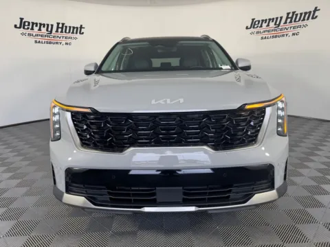 More photos of 2024 Kia Sorento S at Jerry Hunt Supercenter - Salisbury, NC