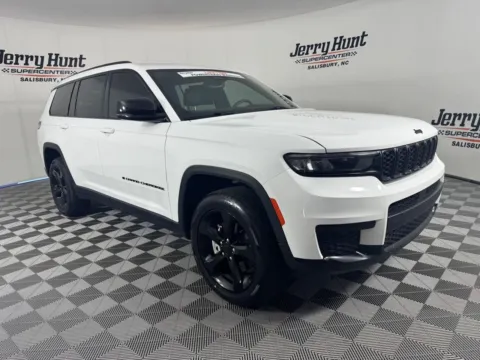 More photos of 2023 Jeep Grand Cherokee L Altitude at Jerry Hunt Supercenter - Salisbury, NC
