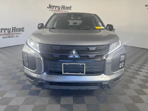 More photos of 2021 Mitsubishi Outlander Sport 2.0 LE at Jerry Hunt Supercenter - Salisbury, NC
