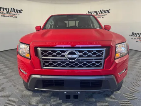 More photos of 2022 Nissan Frontier SV at Jerry Hunt Supercenter - Salisbury, NC