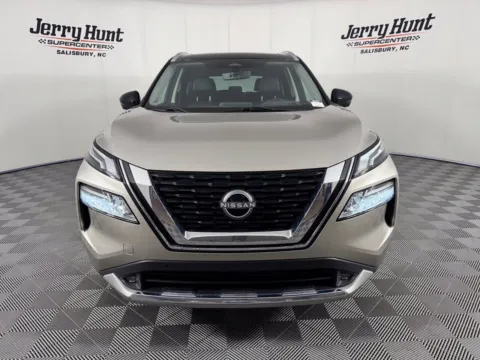 More photos of 2022 Nissan Rogue Platinum at Jerry Hunt Supercenter - Salisbury, NC