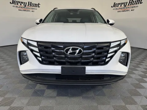 More photos of 2024 Hyundai Tucson SEL at Jerry Hunt Supercenter - Salisbury, NC