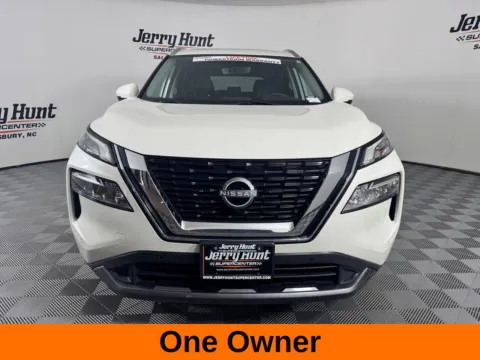 More photos of 2023 Nissan Rogue SL at Jerry Hunt Supercenter - Salisbury, NC