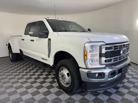 More photos of 2025 Ford F-350SD XLT at Jerry Hunt Supercenter - Salisbury, NC