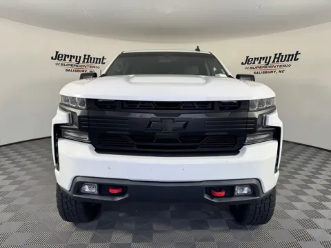 More photos of 2019 Chevrolet Silverado 1500 RST at Jerry Hunt Supercenter - Salisbury, NC