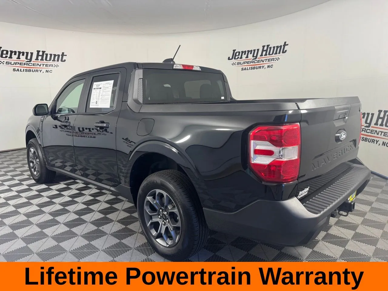 2026 Ford Maverick XLT - Photo 10