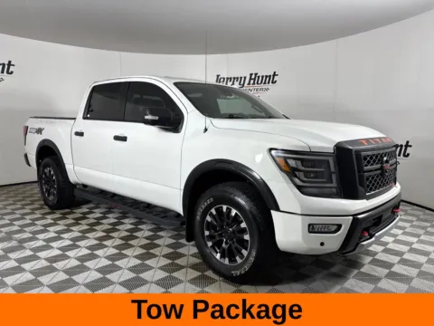 More photos of 2020 Nissan Titan PRO-4X at Jerry Hunt Supercenter - Salisbury, NC