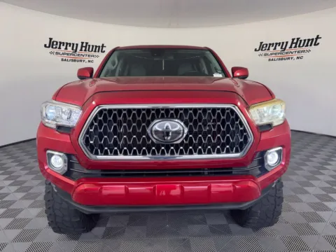 More photos of 2019 Toyota Tacoma SR at Jerry Hunt Supercenter - Salisbury, NC