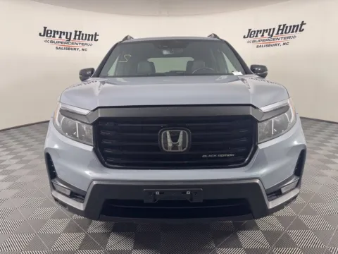 More photos of 2025 Honda Passport Black Edition at Jerry Hunt Supercenter - Salisbury, NC