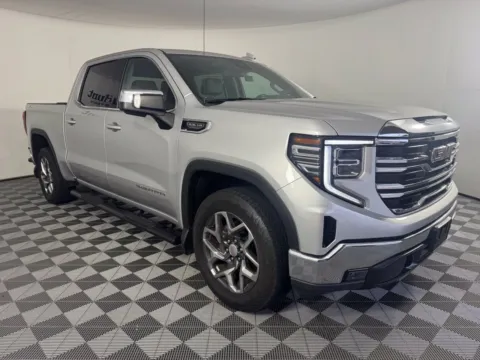 More photos of 2022 GMC Sierra 1500 SLT at Jerry Hunt Supercenter - Salisbury, NC
