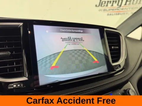 Another view of 2026 Chrysler Pacifica Limited for sale in Salisbury, NC at Jerry Hunt Supercenter - Salisbury