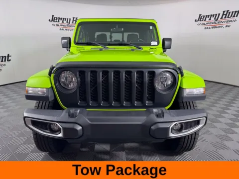 More photos of 2021 Jeep Gladiator Overland at Jerry Hunt Supercenter - Salisbury, NC