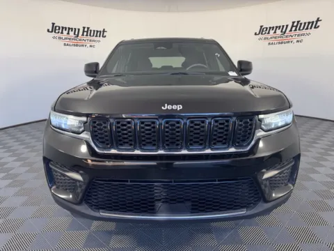 More photos of 2024 Jeep Grand Cherokee Laredo X at Jerry Hunt Supercenter - Salisbury, NC