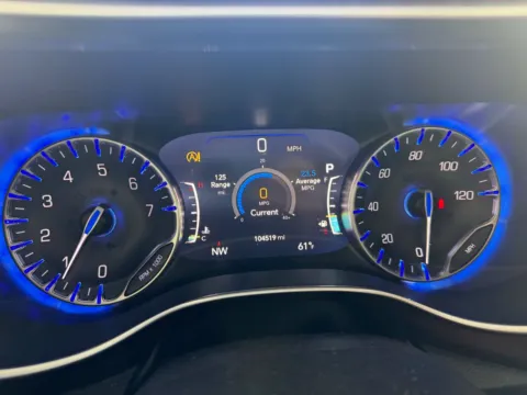 More photos of 2020 Chrysler Pacifica Limited at Jerry Hunt Supercenter - Salisbury, NC