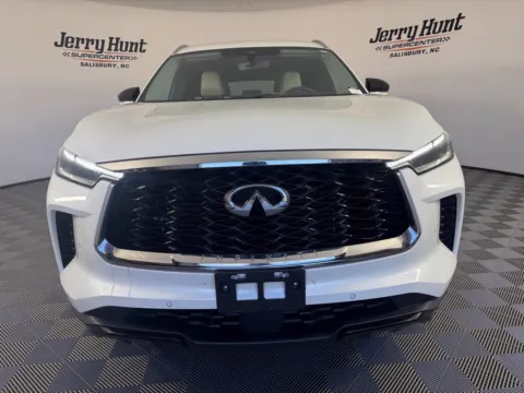 More photos of 2023 INFINITI QX60 LUXE at Jerry Hunt Supercenter - Salisbury, NC