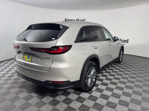 More photos of 2024 Mazda CX-90 PHEV Preferred at Jerry Hunt Supercenter - Salisbury, NC