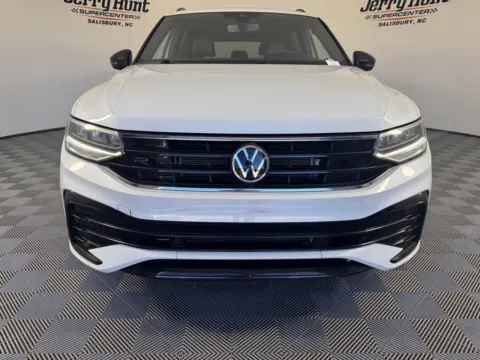 More photos of 2024 Volkswagen Tiguan 2.0T SE R-Line Black at Jerry Hunt Supercenter - Salisbury, NC