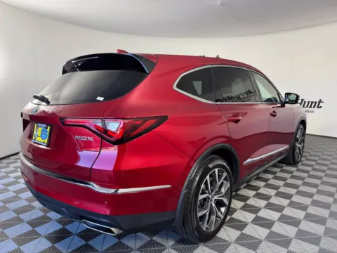 More photos of 2022 Acura MDX Technology at Jerry Hunt Supercenter - Salisbury, NC