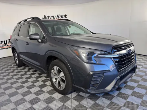 More photos of 2023 Subaru Ascent Premium at Jerry Hunt Supercenter - Salisbury, NC