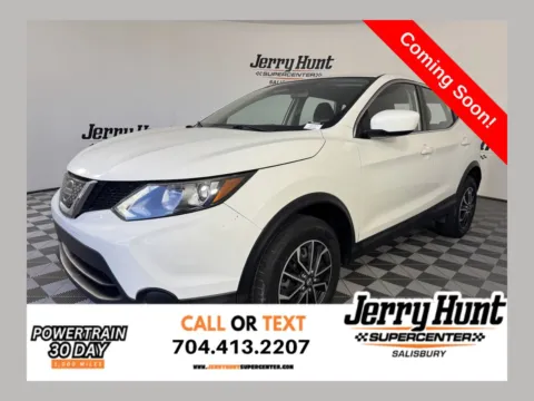 White 2018 Nissan Rogue Sport S for sale in Salisbury, NC