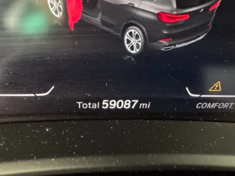More photos of 2022 BMW X5 xDrive40i at Jerry Hunt Supercenter - Salisbury, NC
