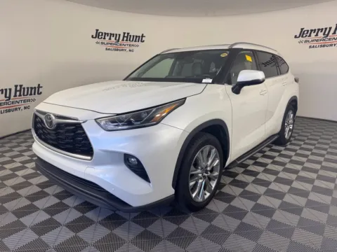 Unknown 2023 Toyota Highlander Limited for sale in Salisbury, NC
