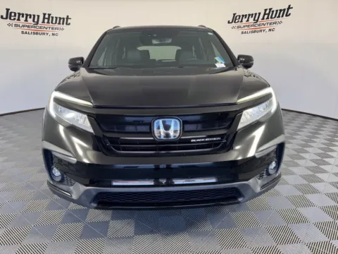 More photos of 2022 Honda Pilot Black Edition at Jerry Hunt Supercenter - Salisbury, NC