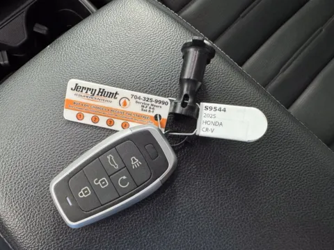 Another view of 2025 Honda CR-V EX-L for sale in Salisbury, NC at Jerry Hunt Supercenter - Salisbury