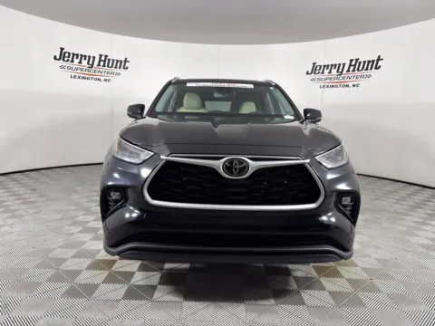 Another view of 2024 Toyota Highlander XLE for sale in Salisbury, NC at Jerry Hunt Supercenter - Salisbury