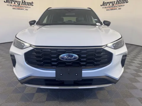 More photos of 2025 Ford Escape ST-Line at Jerry Hunt Supercenter - Salisbury, NC
