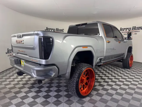 More photos of 2024 GMC Sierra 2500 HD Denali at Jerry Hunt Supercenter - Salisbury, NC