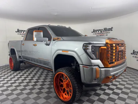 More photos of 2024 GMC Sierra 2500 HD Denali at Jerry Hunt Supercenter - Salisbury, NC