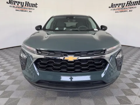 More photos of 2025 Chevrolet Trax LS at Jerry Hunt Supercenter - Salisbury, NC