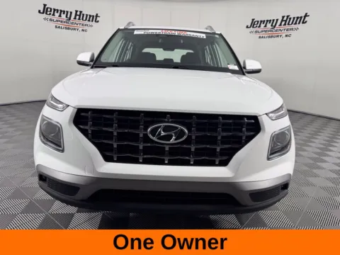 More photos of 2026 Hyundai Venue SEL at Jerry Hunt Supercenter - Salisbury, NC